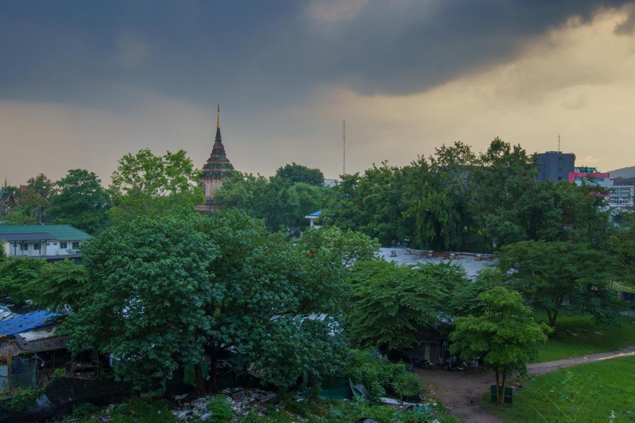 Jiang Mai 81 Aparthotel Chiang Mai Eksteriør bilde